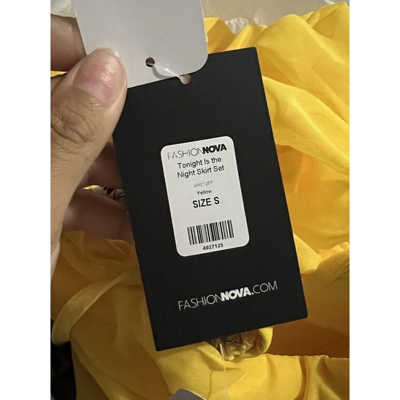 Fashion Nova Tonight Is The Night Skirt Set Yellow Size Small - Picture 5 of 5